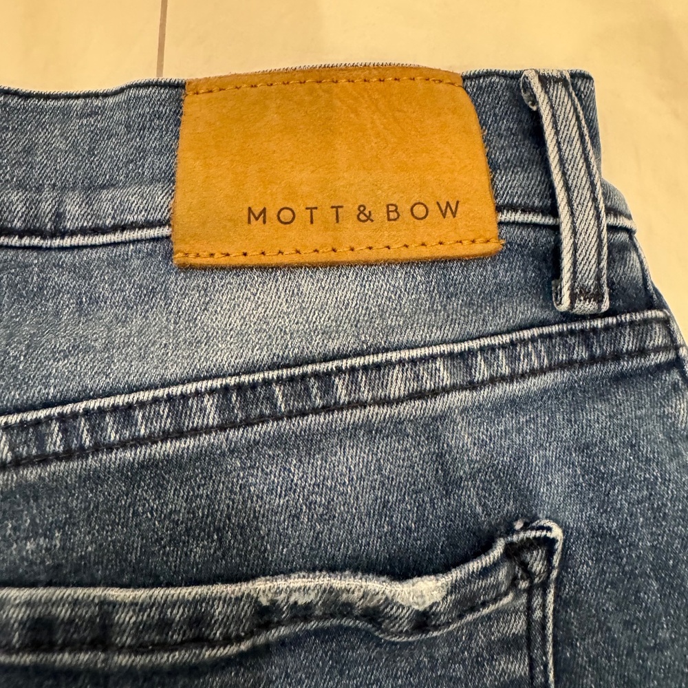 Mott & Bow Jeans, Staple in Medium/Dark Blue, 30/30 Slim